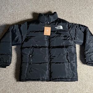 The North Face Men’s Puffer Jacket – Black – Size L - 700